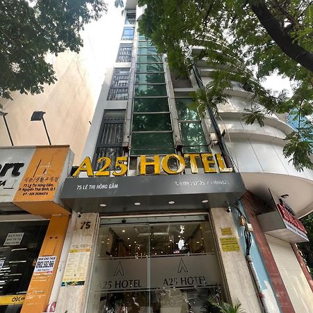 A25 Hotel - 75 Le Thi Hong Gam Ho Şi Min Dış mekan fotoğraf