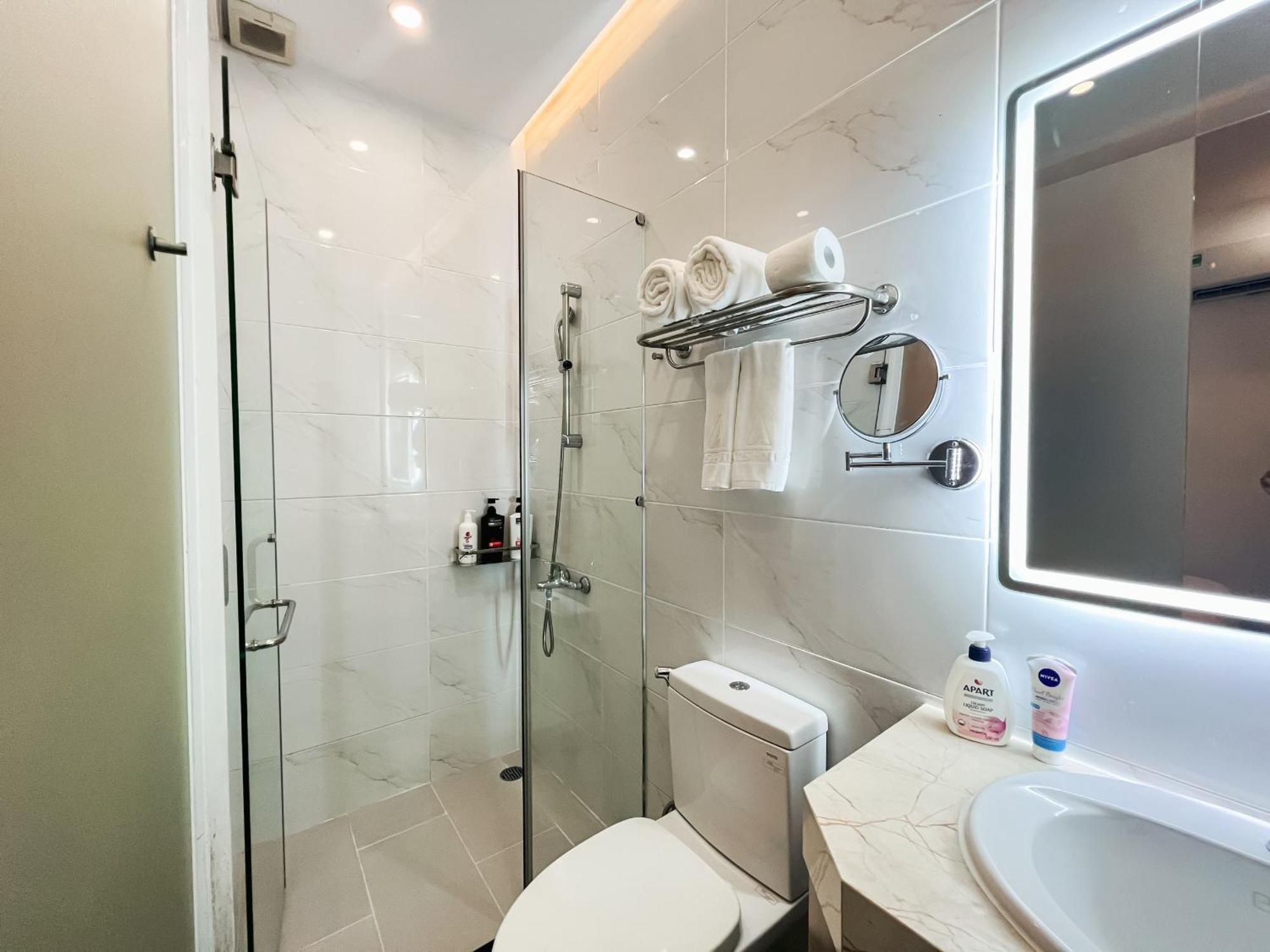 A25 Hotel - 75 Le Thi Hong Gam Ho Şi Min Dış mekan fotoğraf