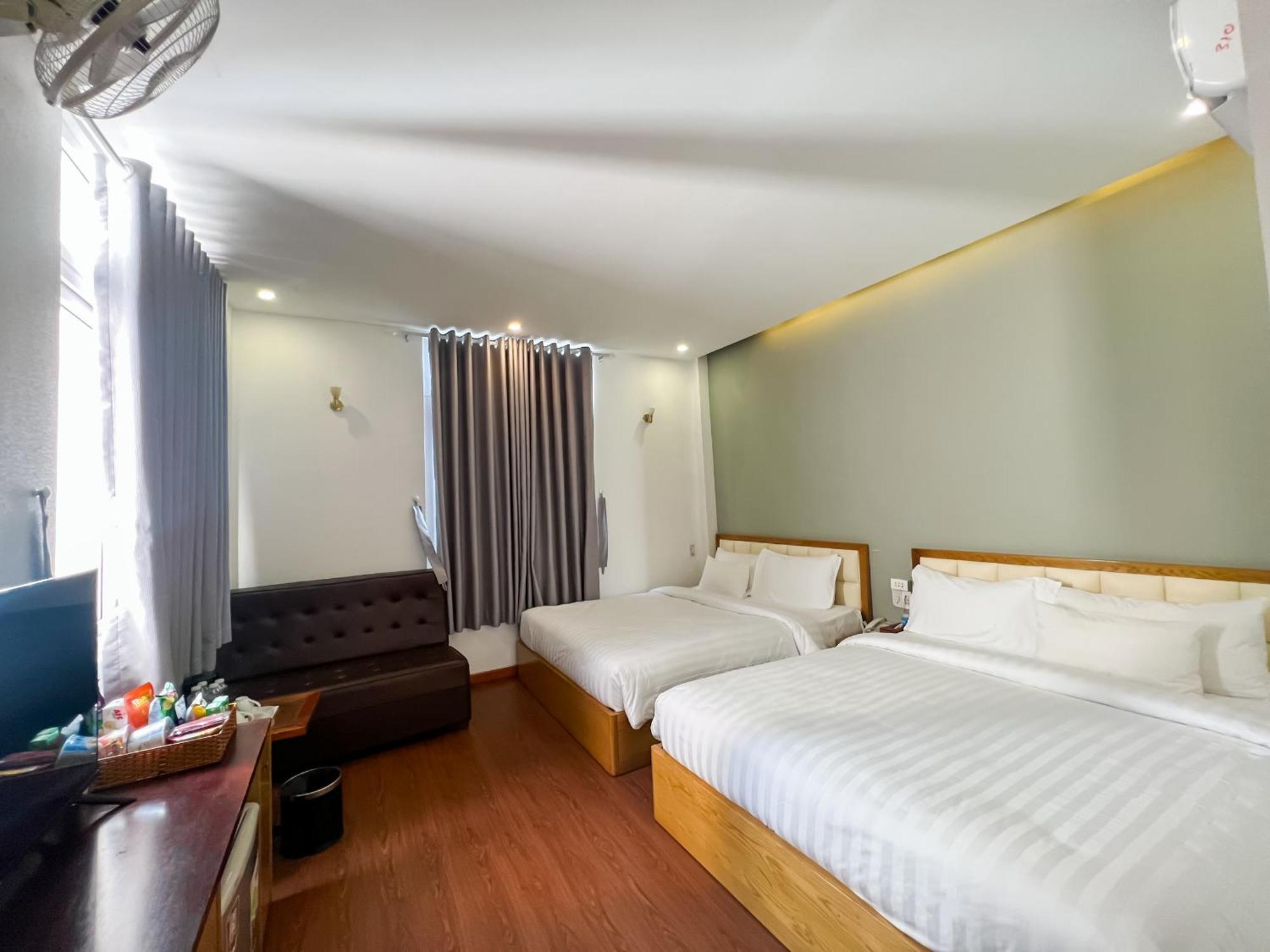 A25 Hotel - 75 Le Thi Hong Gam Ho Şi Min Dış mekan fotoğraf