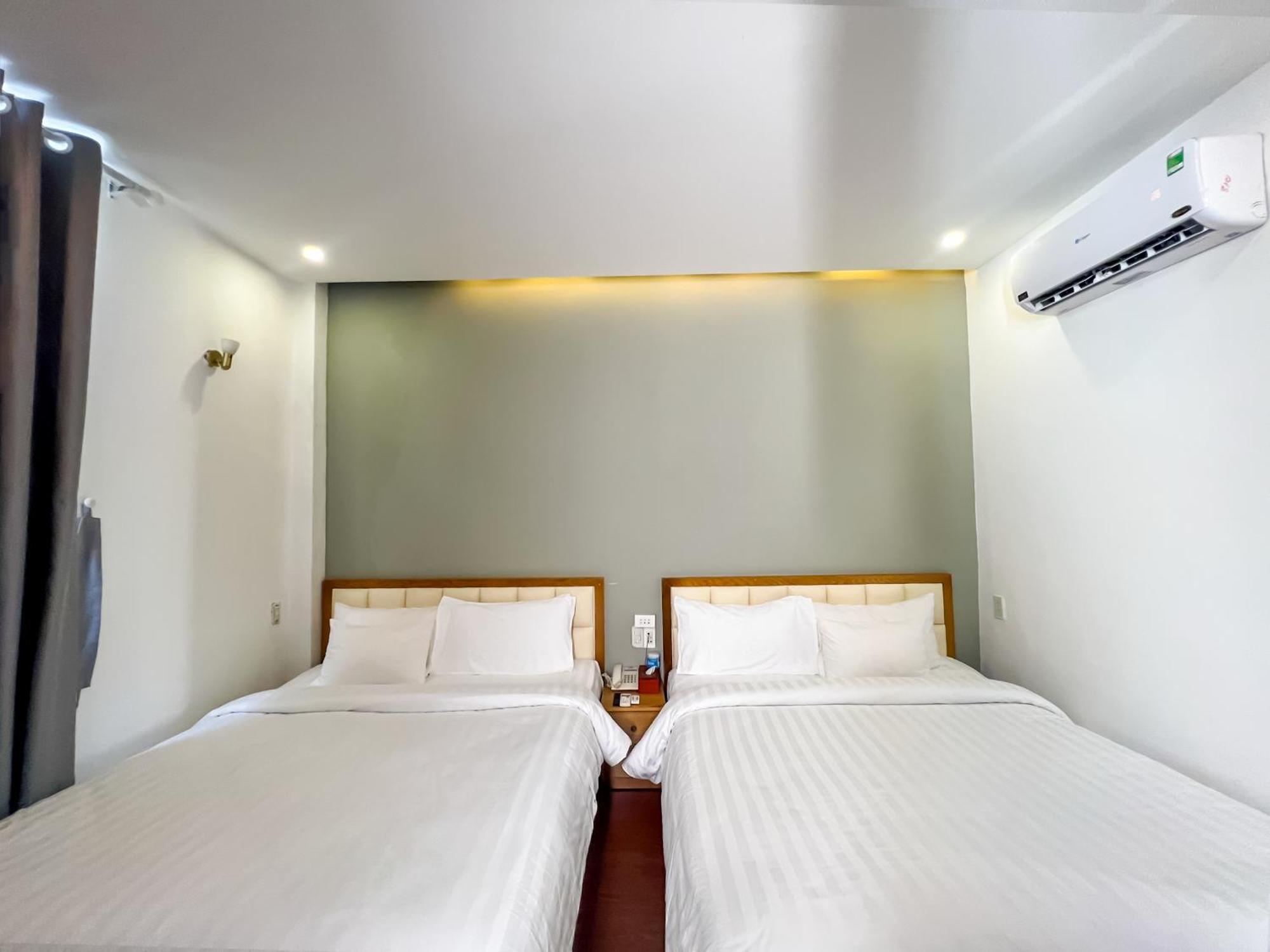 A25 Hotel - 75 Le Thi Hong Gam Ho Şi Min Dış mekan fotoğraf