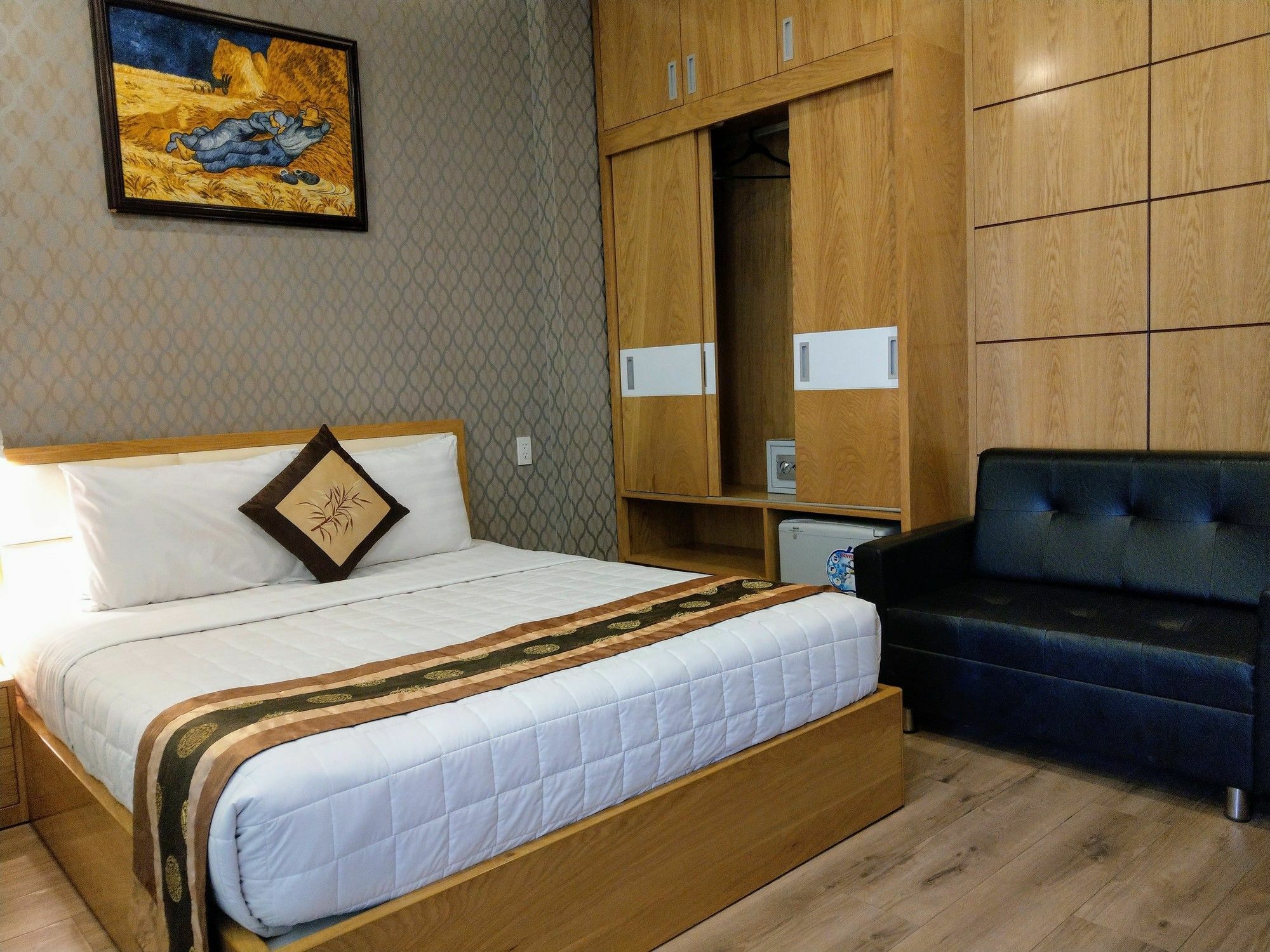 A25 Hotel - 75 Le Thi Hong Gam Ho Şi Min Dış mekan fotoğraf